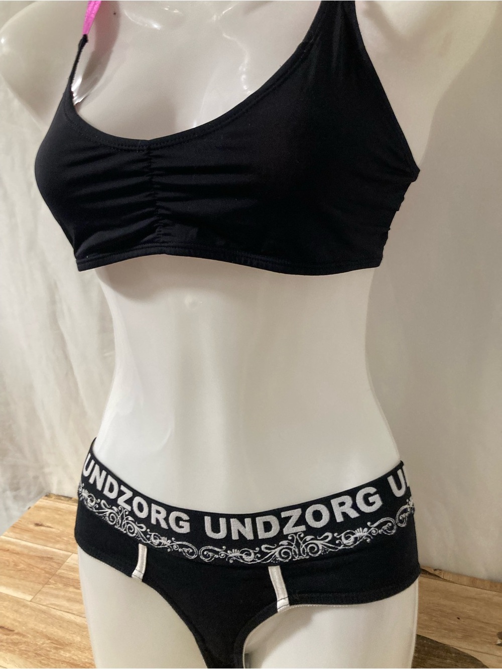 UNDZORG Logo Bikini Bottom & Goth E-Girl Unbranded Black Bralette Size S